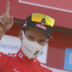 Roglic, situación nueva: en el primer día de descanso de rojo