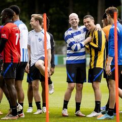 Risas y buen rollo en la concentración de Países Bajos