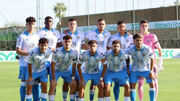 Once del Málaga ante el Estepona.