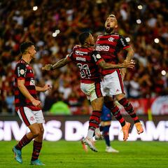 “Maravilloso, increíble”: un debut de titular con múltiples reacciones