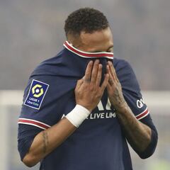 Neymar, de más a menos en París