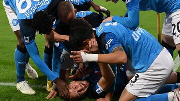Naples (Italy), 13/01/2023.- Napoli's defender Amir Rrahmani (down) celebrates with teammates after scoring the 3-1 lead during the Italian Serie A soccer match SSC Napoli vs Juventus FC in Naples, Italy, 13 January 2023. (Italia, Nápoles) EFE/EPA/CIRO FUSCO