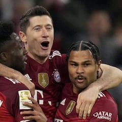 Lewandowski pone al Bayern a cien