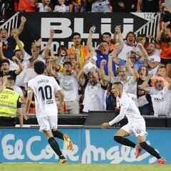 FotografíAS que hablan...
El primer abrazo de gol