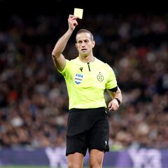 Alberola Rojas dirigirá el Almería-Barcelona