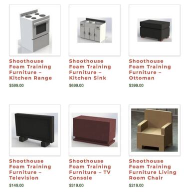 Casas y muebles de goma anti-balas, el curioso entrenamiento del SWAT