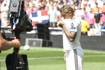 Mariano presentation at Real Madrid: photogallery