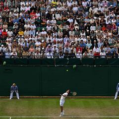 2025 Wimbledon: How much do ball boys and girls get paid?