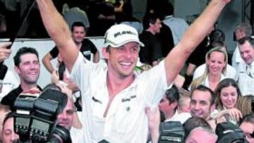 Button es ya el décimo británico campeón de F-1