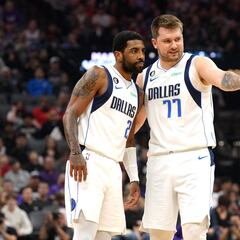 Kyrie Irving sigue en los Mavericks