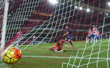 Benzema marca el 0-1.