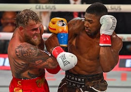 Anthony Joshua apaga el show y noquea a Jake Paul