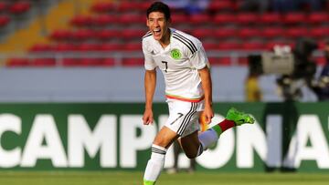 Uriel Antuna, Selecci&oacute;n Mexicana