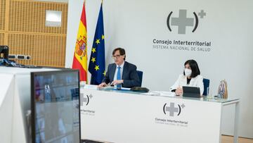 Salvador Illa y carolina Darias durante el Consejo Interterritorial del Sistema Nacional de Salud el 4 de enero de 2020.
POOL MONCLOA
04/01/2021