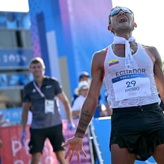 Olympics athlete celebrates gold with ode to Cristiano Ronaldo