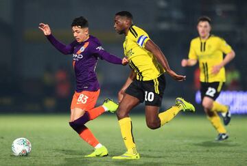 Poveda es hijo de padres colombiano, y a pesar de jugar con las selecciones juveniles de Inglaterra, ha manifestado que su sueño es vestir la camiseta de la Selección Colombia. 