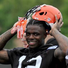 What is a supplemental draft in the NFL? How does it work?