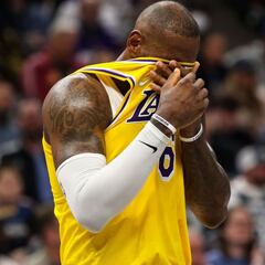 LeBron James pierde la paciencia