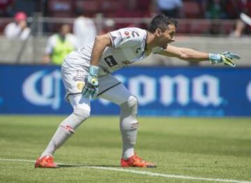 Luis Michel, 36 años