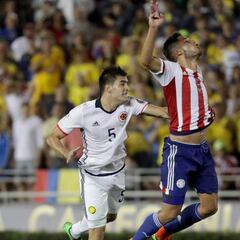 Celis: “Pékerman me pide que refresque la mitad del campo”