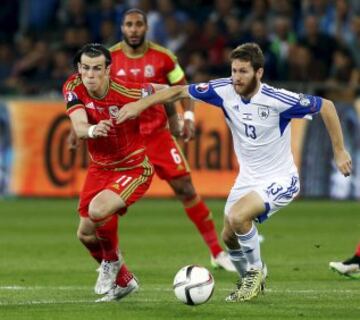 Gareth Bale durante el partido de Clasificación para la Eurocopa 2016 Israel-Gales