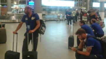 Los jugadores del Deportivo de la Coruña a su llegada a Bogotá.