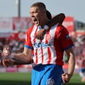 Girona's Ukrainian forward #09 Artem Dovbyk celebrates scoring an equalizing goal during the Spanish league football match between Girona FC and FC Barcelona at the Montilivi stadium in Girona on May 4, 2024. (Photo by LLUIS GENE / AFP)
PUBLICADA 05/05/24 NA MA24 1COL