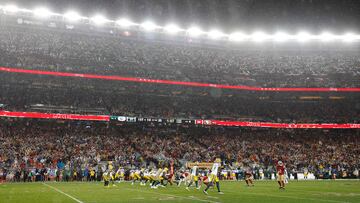 SANTA CLARA, CALIFORNIA - JANUARY 20: A general view as rain falls during the fourth quarter of the NFC Divisional Playoffs between the Green Bay Packers and the San Francisco 49ers at Levi's Stadium on January 20, 2024 in Santa Clara, California.