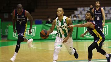 El Coosur Real Betis y el Morabanc Andorra, durante el partido correspondiente a la 26&ordf; jornada de la Liga ACB.