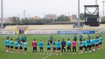 Emery concienció ayer a su plantilla de que, a pesar de sumar sólo una victoria, las sensaciones son muy buenas en Liga y en Europa.