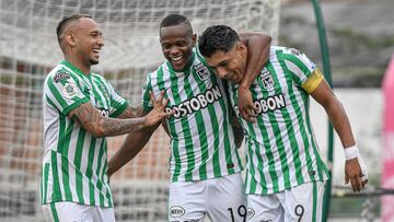 Jugadores de Atlético Nacional en un partido de la Liga BetPlay