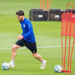Gimnasio, balón y carrera continua en el Día 5 de Lezama