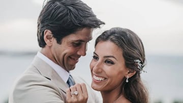 Fernando Verdasco y Ana Boyer muy sonrientes y abrazados el d&iacute;a de su boda, 7 de diciembre de 2017.