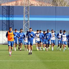 Bebé amenaza a un Málaga hundido