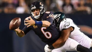 Angelina se libra de Brad Pitt¡ y los Chicago Bears de Cutler