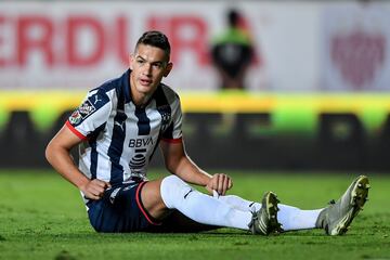 Cesar 'El Cachorro' Montes, defensor de los Rayados también ha estado en rumores sobre su posible salida a Europa y en especifico al Milán, pero el seleccionado nacional se ha mantenido en su equipo y con un gran nivel.
