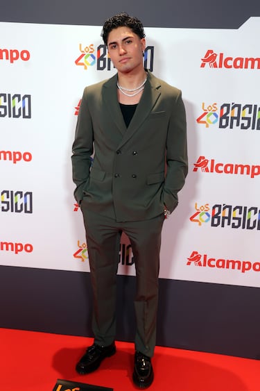 Álvaro Suárez asiste al concierto de Manuel Turizo en una nueva edición de LOS40 Básico en el Teatro Eslava.