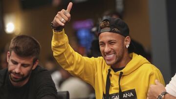 Neymar con Piqu&eacute;.