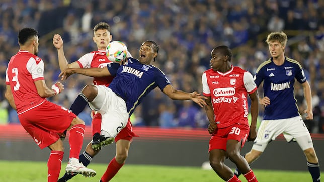 Santa Fe recibe a un herido Millonarios bajo la mirada de Bava