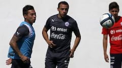 Díaz ingresa en el mediocampo en último ensayo de la Roja