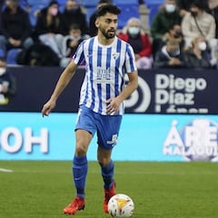 El Málaga, con lo puesto en defensa
