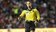 Ex árbitro Roberto García Orozco y actor de Guerra de Chistes le entran a nueva liga