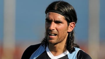 Sebastián Abreu se quedó con ganas de debutar en su equipo número 31