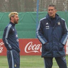 Bauza: "Messi está para jugar los 90 minutos contra Uruguay"