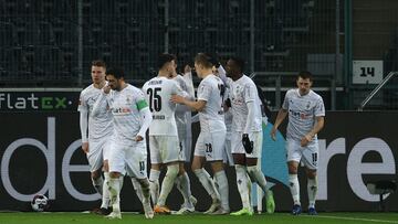 Florian Neuhaus celebra un gol.