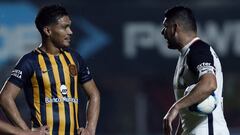 Teófilo es la figura: Se roba el show y se acerca su renovación