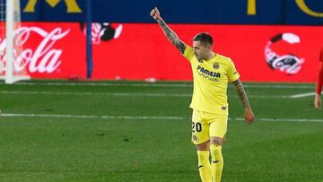 Rubén Peña durante un partido con el Villarreal.