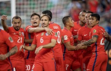 En cuartos de final la Roja despejó todas las dudas con una inolvidable goleada ante los aztecas. Marcaron Vargas (4), Puch (2) y Alexis.