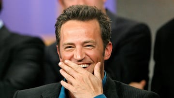 FILE PHOTO: Cast member Matthew Perry smiles at the panel for the NBC television series "Studio 60 on the Sunset Strip" at the Television Critics Association summer 2006 media tour in Pasadena, California July 21, 2006. The series premieres fall of 2006.  REUTERS/Mario Anzuoni/File Photo