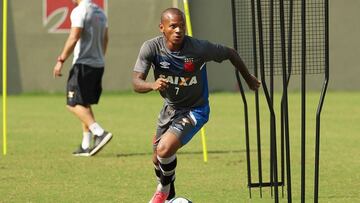 “Manga” Escobar jugará con Santa Fe en 2018